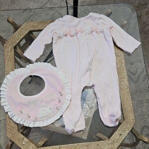 Edgehill Pink Baby One Piece 3 Mths with Bib